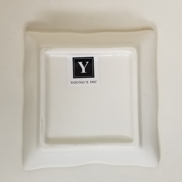 Young's Every Moment Matters Inspirational Ring Dish Trinket Tray 4.5" x 4.5" Sq - Picture 4 of 7